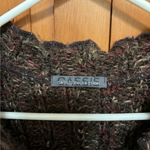 Brown cardigan, 2 big buttons, made in France, 4.5 % kid mohair - Picture 2 of 4